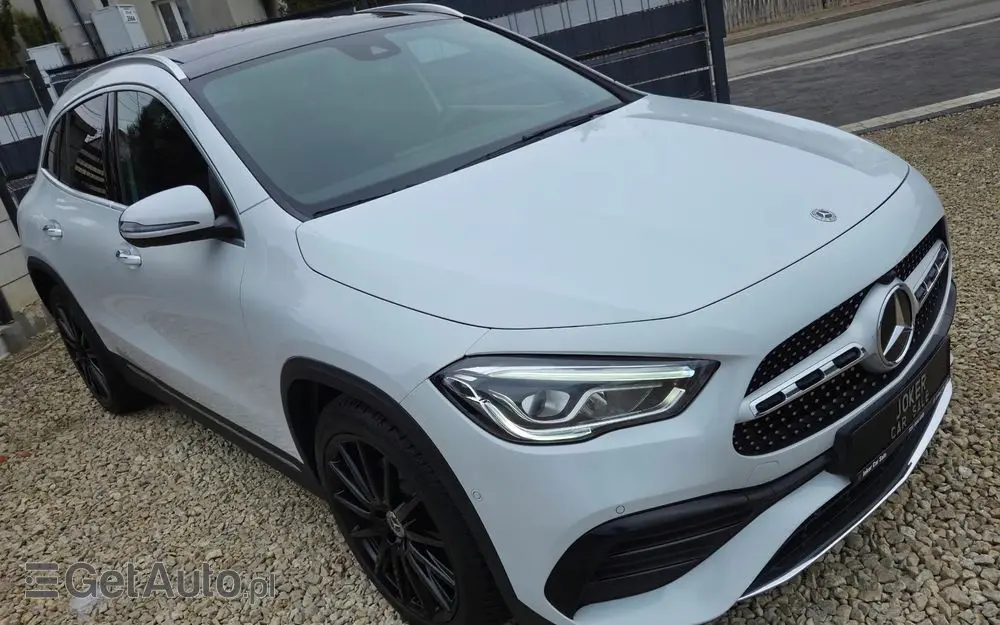 MERCEDES-BENZ GLA 200 7G-DCT Edition AMG Line