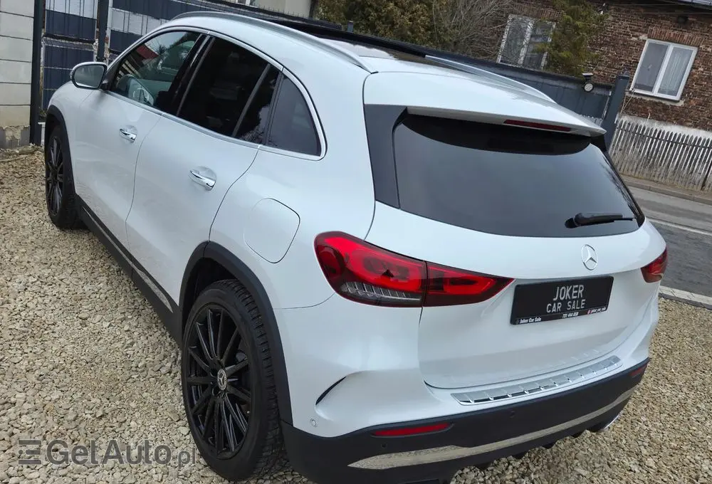 MERCEDES-BENZ GLA 200 7G-DCT Edition AMG Line