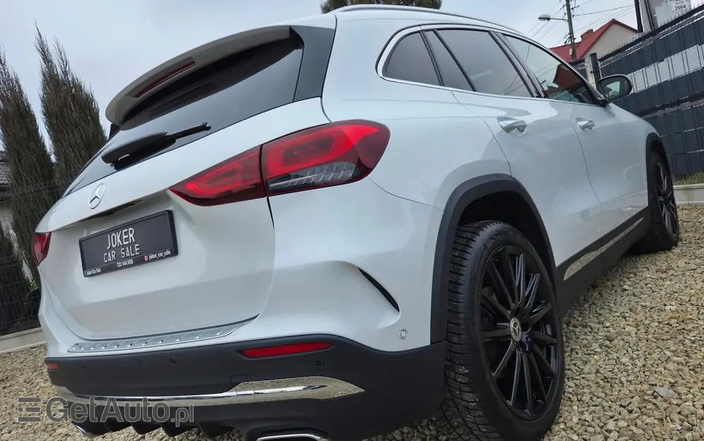 MERCEDES-BENZ GLA 200 7G-DCT Edition AMG Line