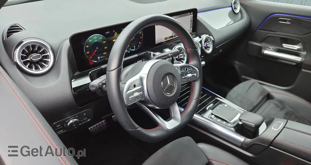 MERCEDES-BENZ GLA 200 7G-DCT Edition AMG Line