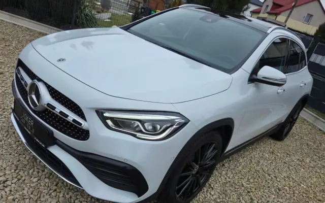 MERCEDES-BENZ GLA 200 7G-DCT Edition AMG Line