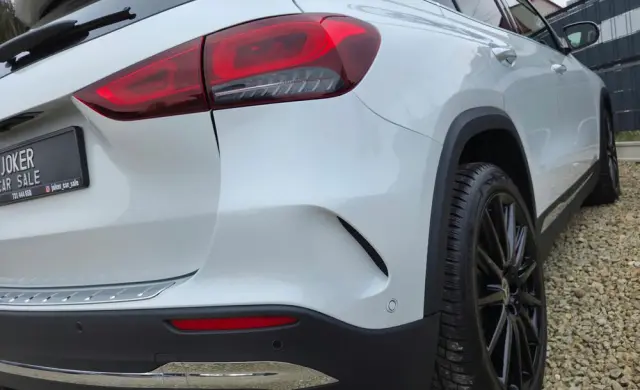 MERCEDES-BENZ GLA 200 7G-DCT Edition AMG Line