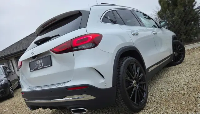MERCEDES-BENZ GLA 200 7G-DCT Edition AMG Line