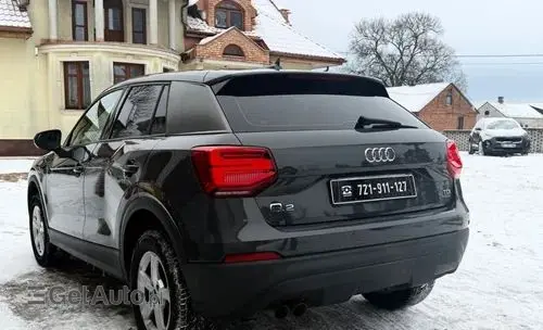 AUDI Q2 