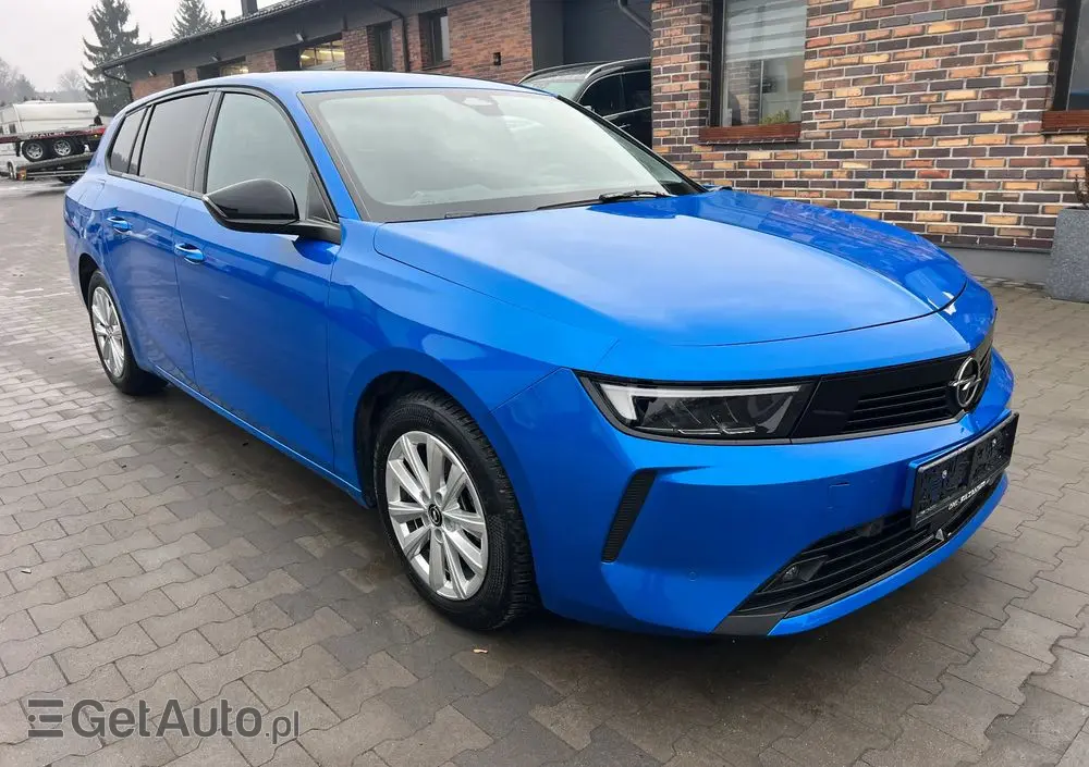 OPEL Astra 1.2 Turbo Elegance