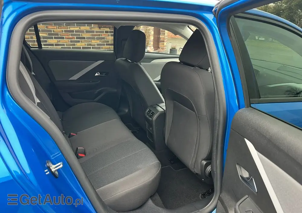 OPEL Astra 1.2 Turbo Elegance