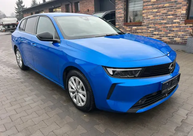 OPEL Astra 1.2 Turbo Elegance