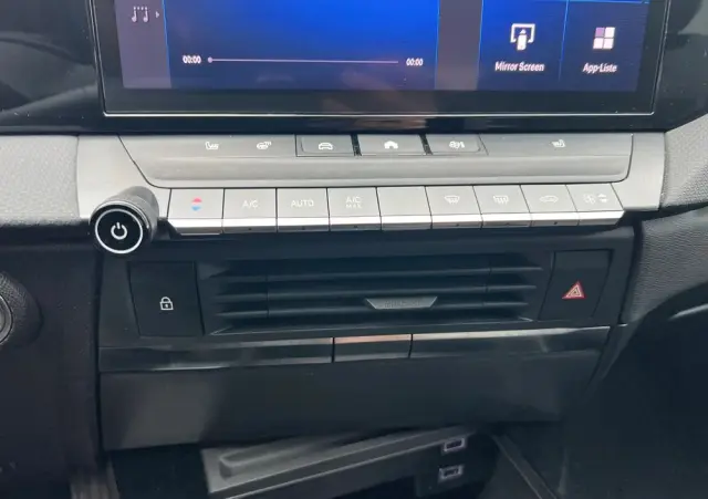 OPEL Astra 1.2 Turbo Elegance