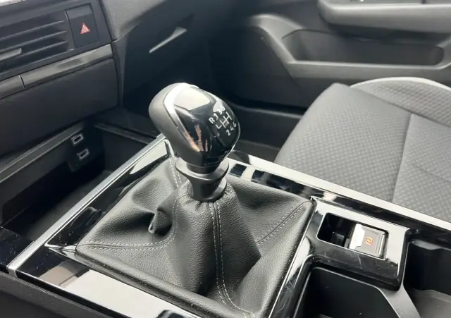 OPEL Astra 1.2 Turbo Elegance