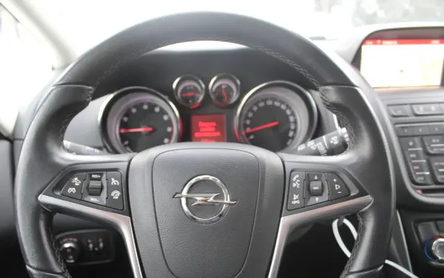 OPEL Zafira 1.4 T Enjoy