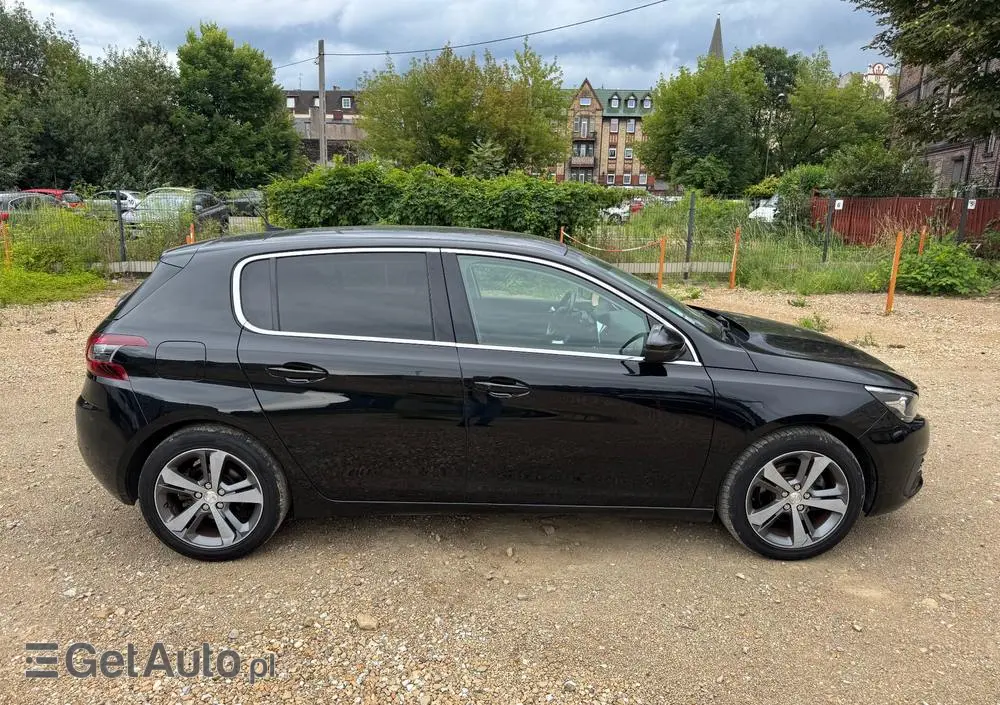 PEUGEOT 308 PureTech 130 Allure