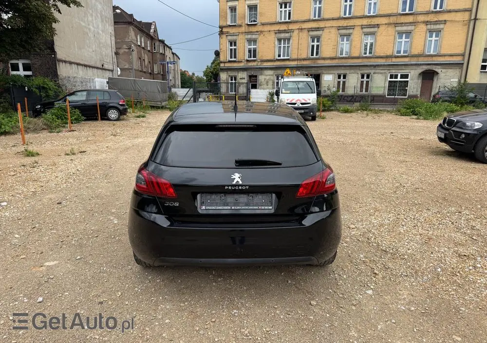 PEUGEOT 308 PureTech 130 Allure