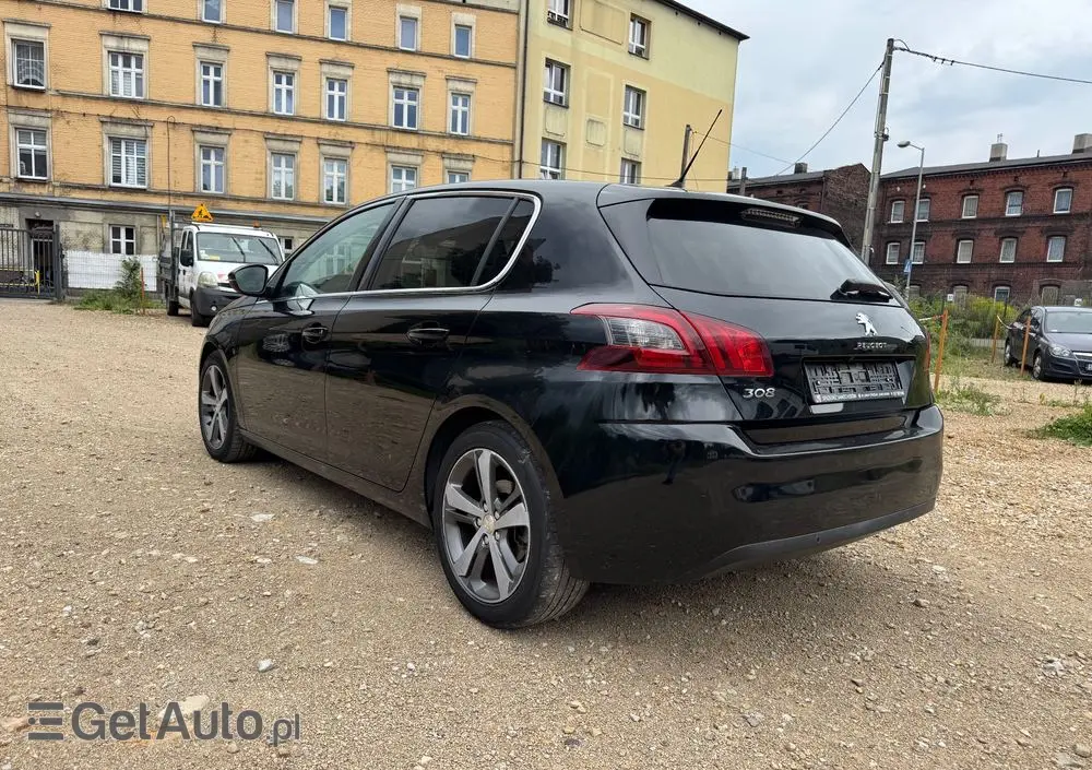 PEUGEOT 308 PureTech 130 Allure