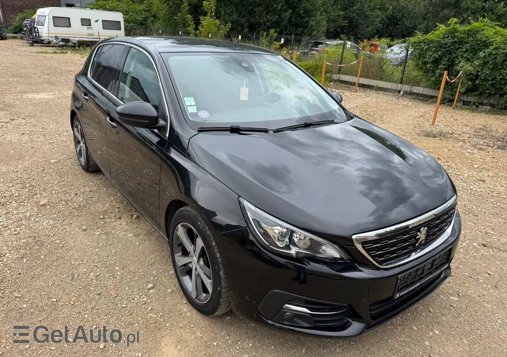 PEUGEOT 308 PureTech 130 Allure