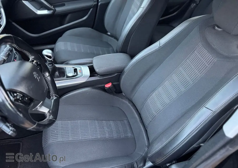 PEUGEOT 308 PureTech 130 Allure