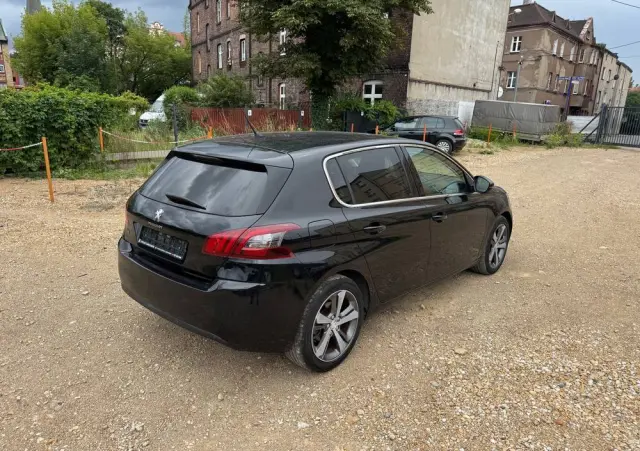 PEUGEOT 308 PureTech 130 Allure