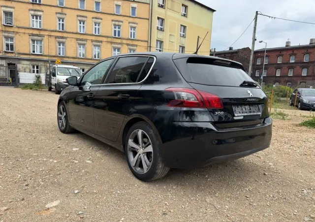 PEUGEOT 308 PureTech 130 Allure