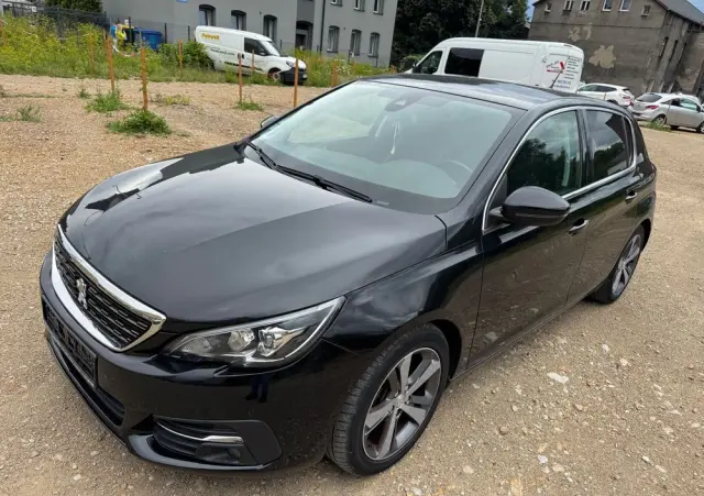 PEUGEOT 308 PureTech 130 Allure