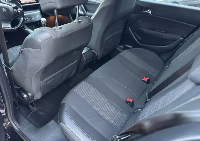PEUGEOT 308 PureTech 130 Allure