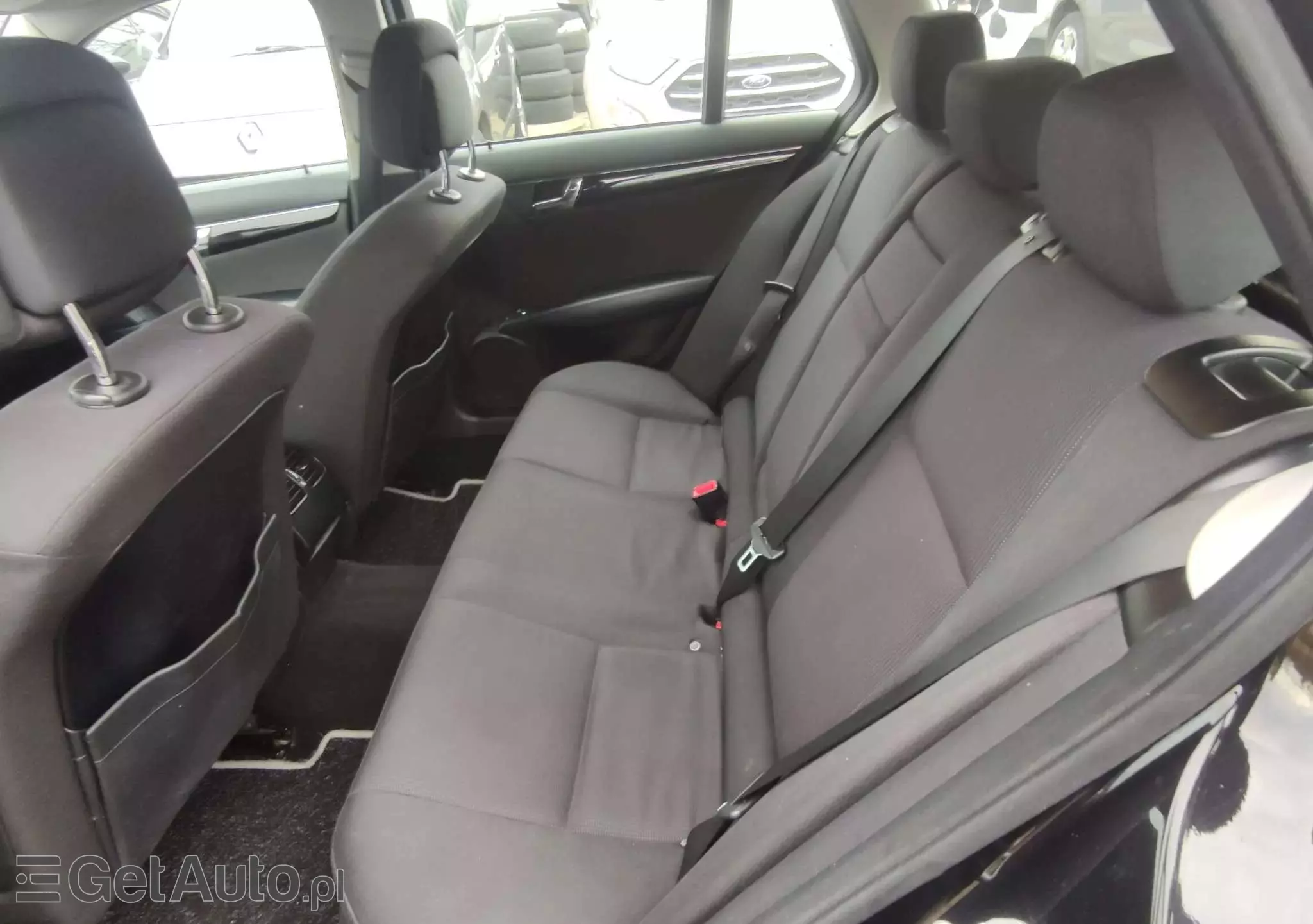 MERCEDES-BENZ Klasa C 180 T BlueEFFICIENCY 7G-TRONIC