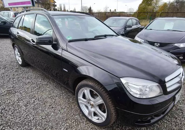 MERCEDES-BENZ Klasa C 180 T BlueEFFICIENCY 7G-TRONIC