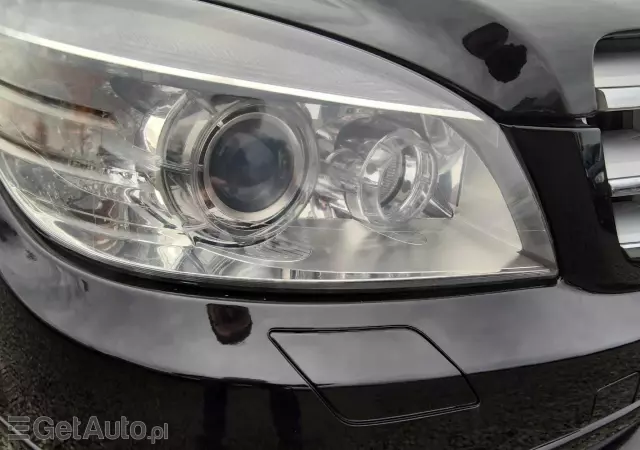 MERCEDES-BENZ Klasa C 180 T BlueEFFICIENCY 7G-TRONIC