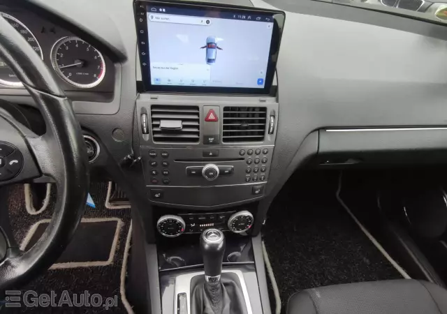 MERCEDES-BENZ Klasa C 180 T BlueEFFICIENCY 7G-TRONIC