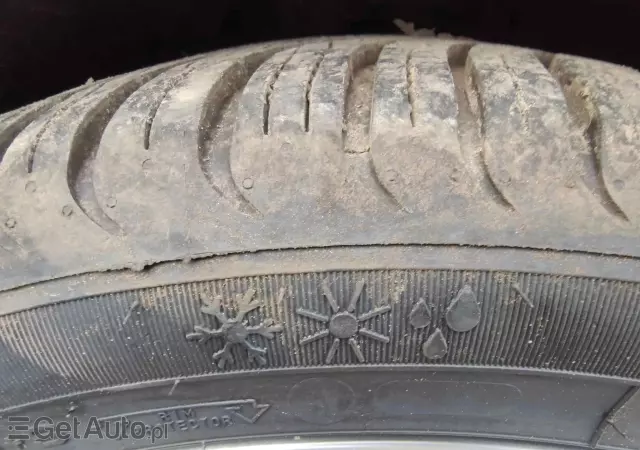 MERCEDES-BENZ Klasa C 180 T BlueEFFICIENCY 7G-TRONIC