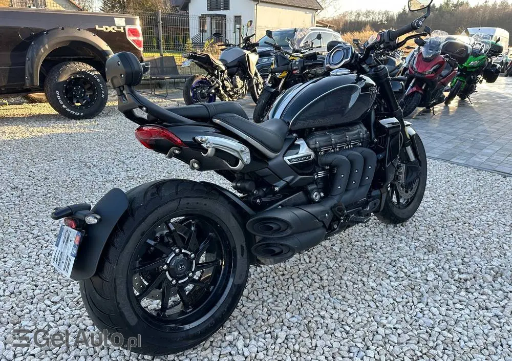 TRIUMPH Rocket 