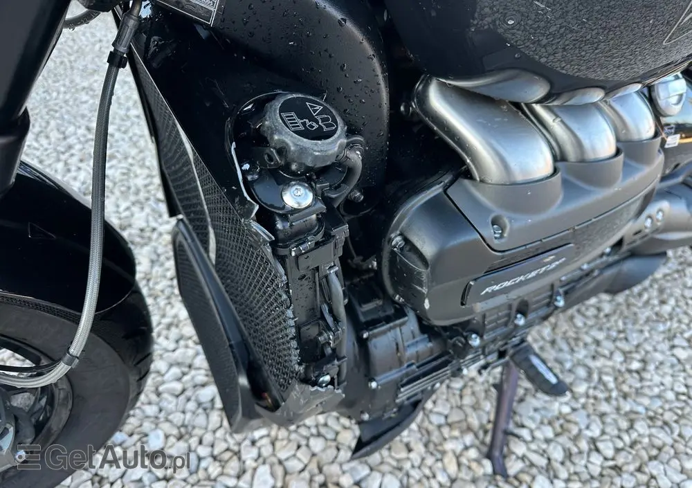 TRIUMPH Rocket 