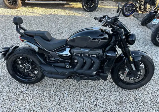 TRIUMPH Rocket 