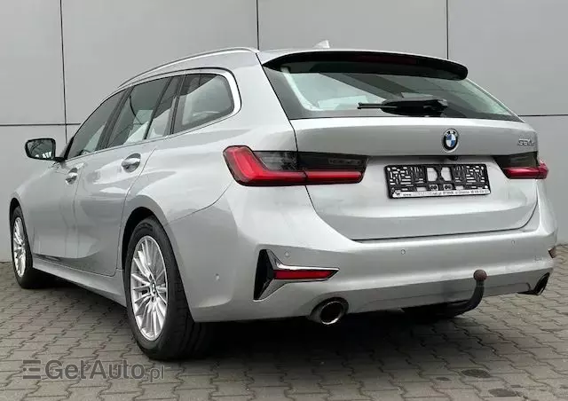 BMW Seria 3 320d Luxury Line