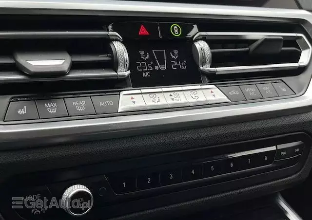 BMW Seria 3 320d Luxury Line