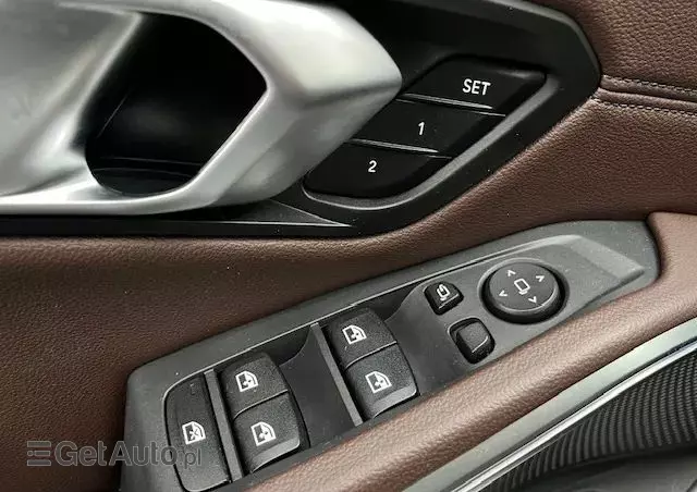 BMW Seria 3 320d Luxury Line