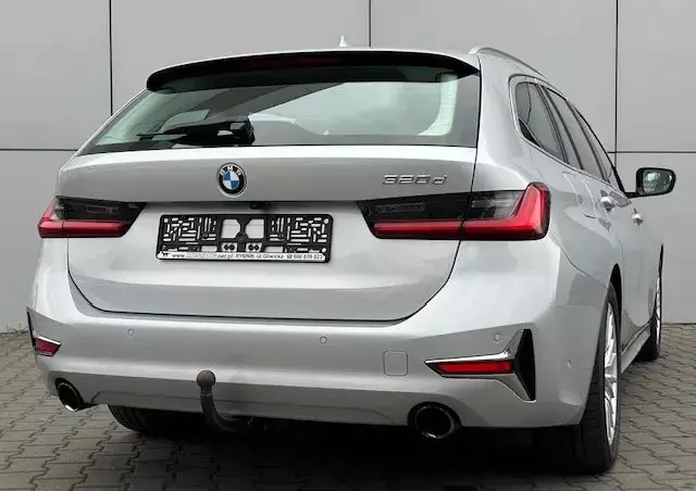 BMW Seria 3 320d Luxury Line