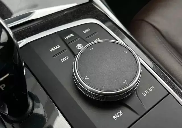 BMW Seria 3 320d Luxury Line