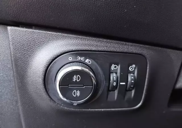 OPEL Corsa 1.4 Cosmo