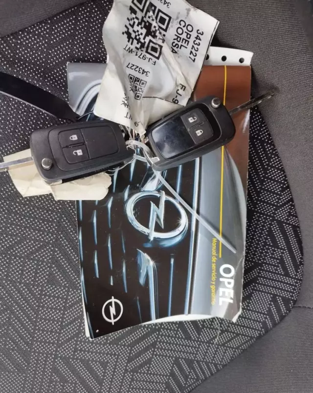 OPEL Corsa 1.4 Cosmo