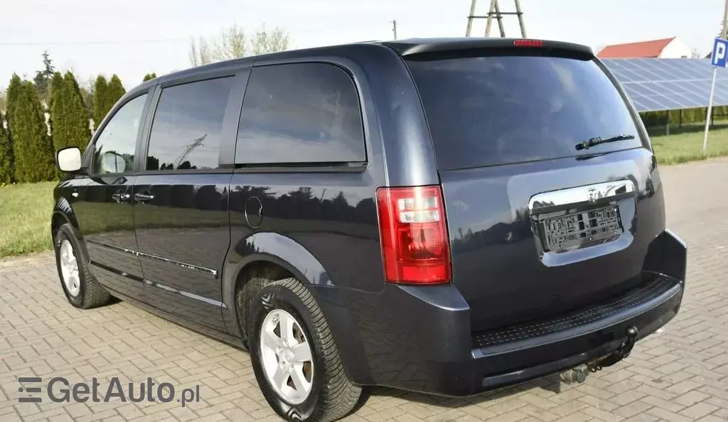 DODGE Grand Caravan 