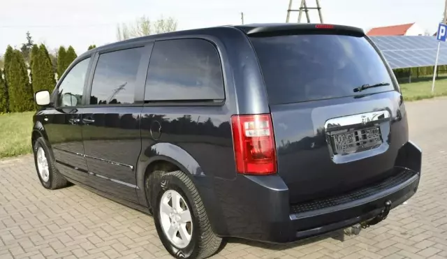 DODGE Grand Caravan 