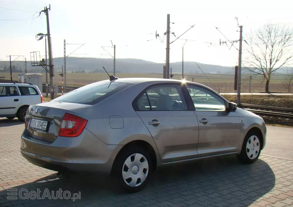 SKODA RAPID Spb 1.2 TSI Elegance