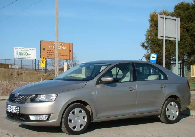 SKODA RAPID Spb 1.2 TSI Elegance