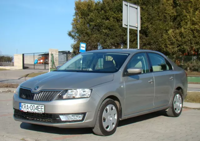 SKODA RAPID Spb 1.2 TSI Elegance