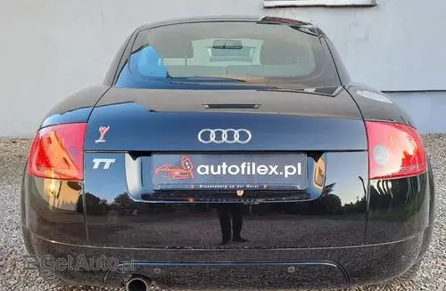 AUDI TT 