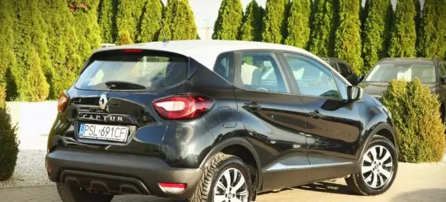 RENAULT Captur 
