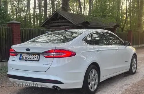 FORD Fusion 