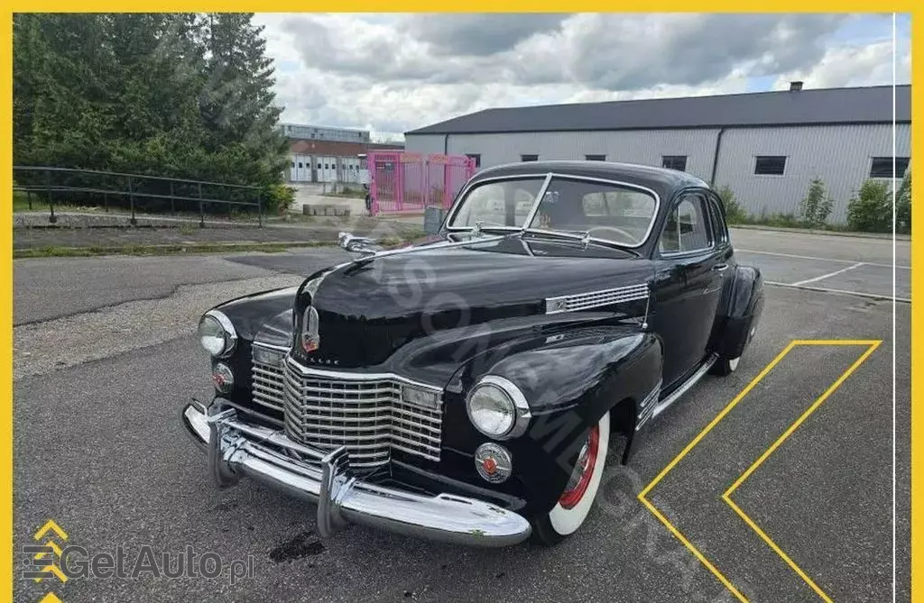 CADILLAC Sixty-Two Coupé 5.7 V8 Hydra-Matic 