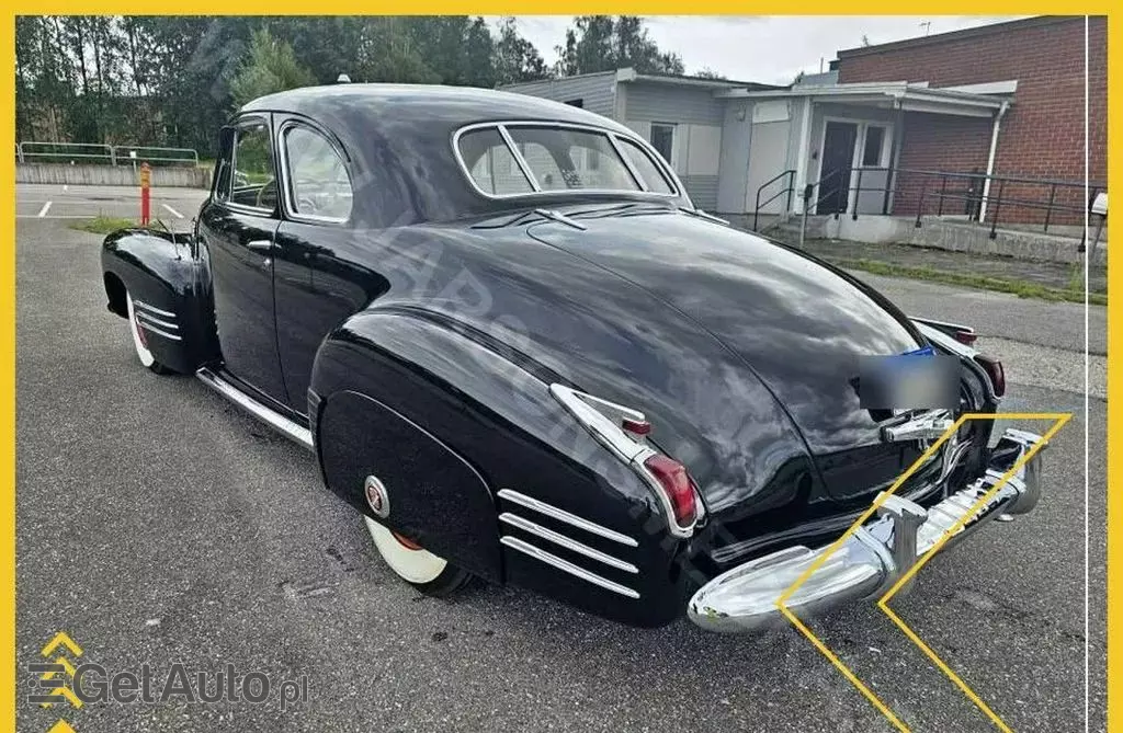 CADILLAC Sixty-Two Coupé 5.7 V8 Hydra-Matic 