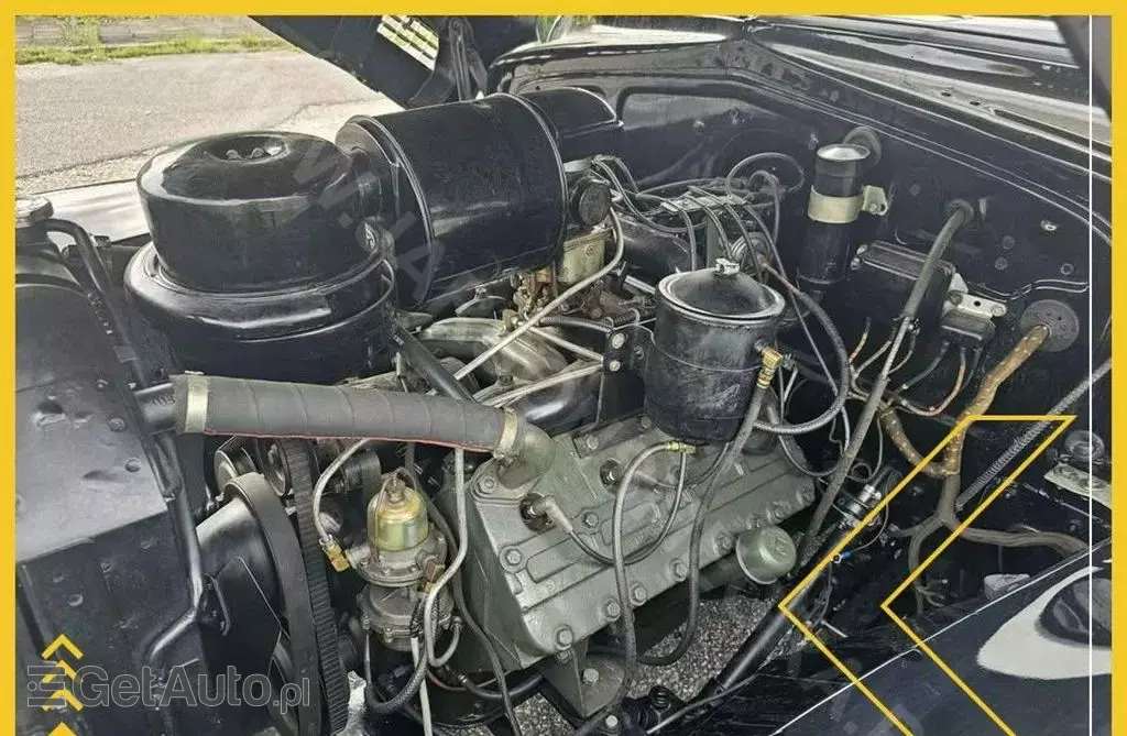 CADILLAC Sixty-Two Coupé 5.7 V8 Hydra-Matic 