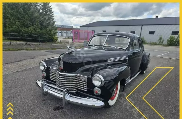 CADILLAC Sixty-Two Coupé 5.7 V8 Hydra-Matic 